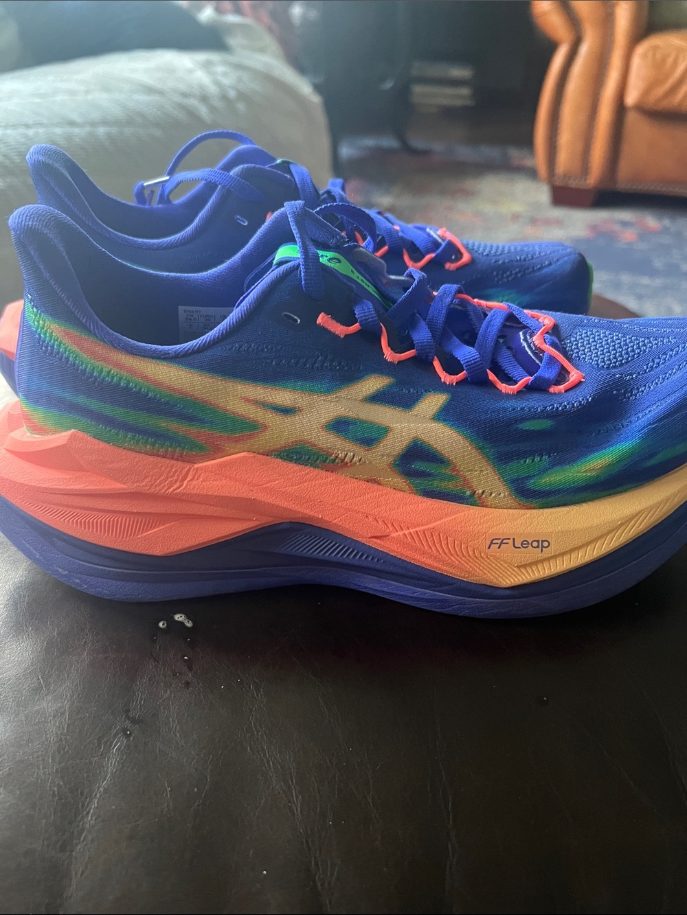 ASICS Superblast - Picture 2 of 6